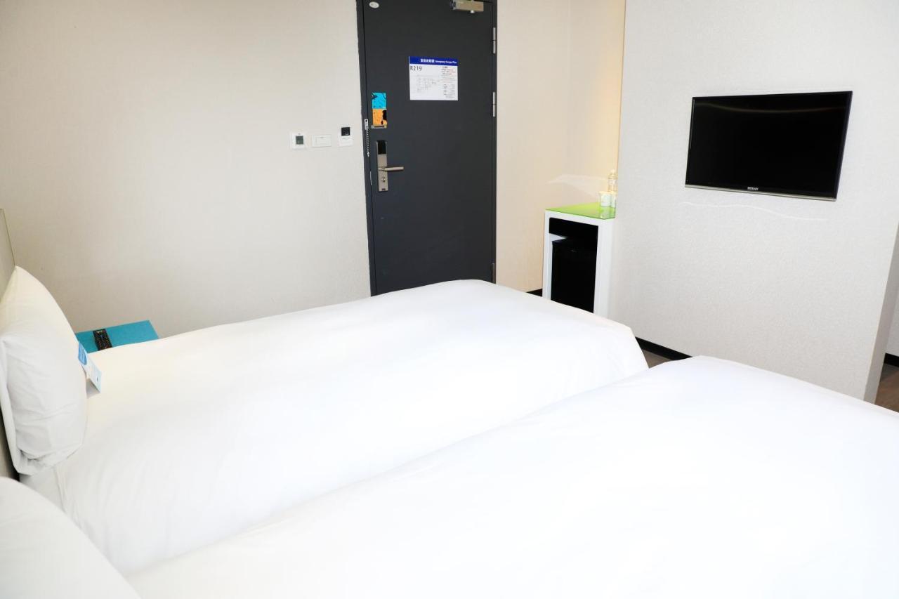 Wholesome Hotel Taipeh Exterior foto